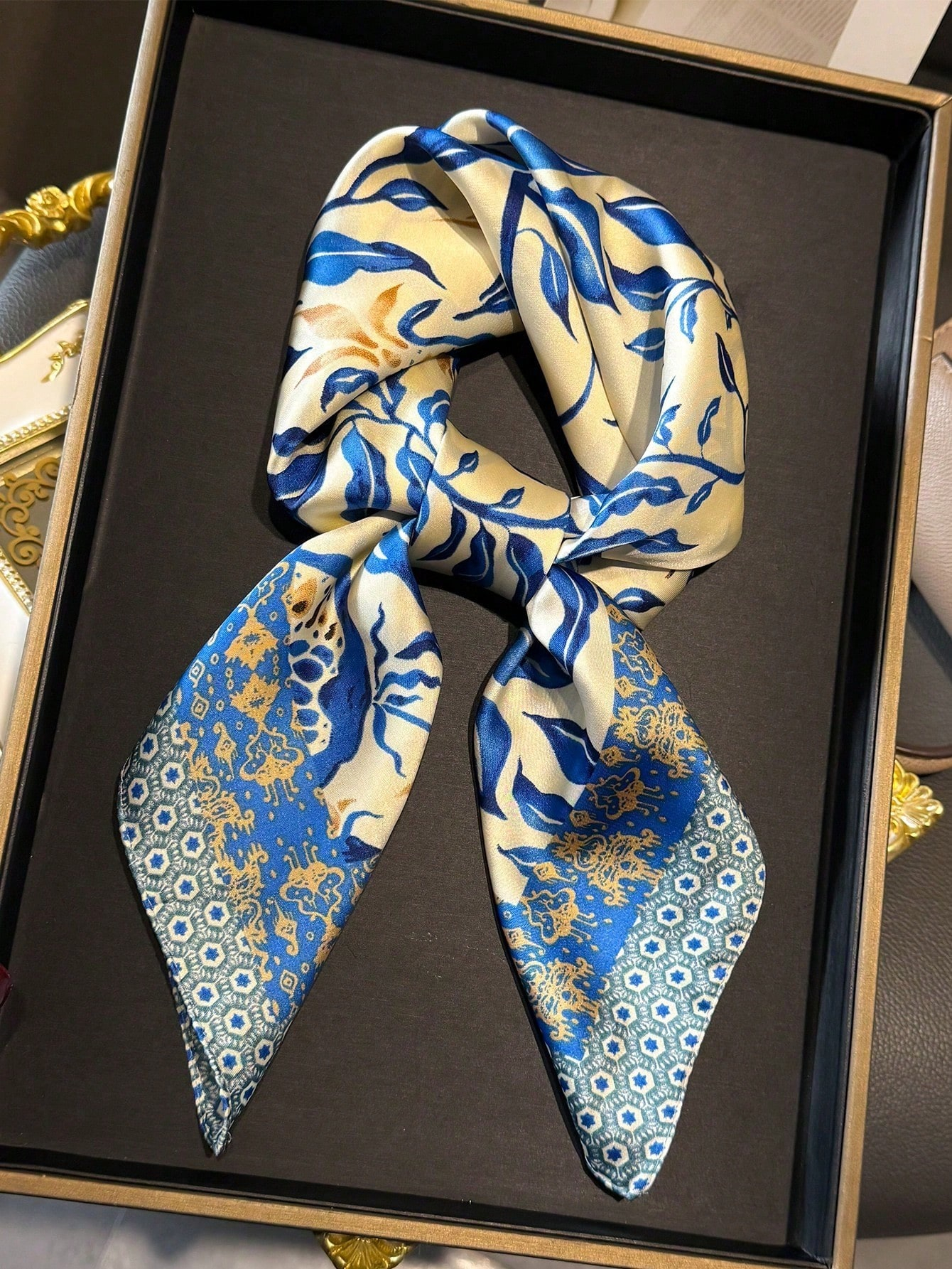 Luxury Brand Bohemia Print Squ - đánh giá và giá Face Scarf Mask