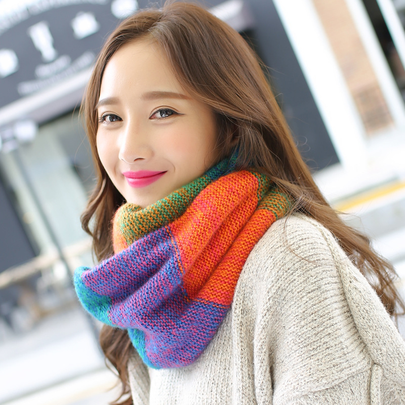 Rainbow Knitted Infinity Scarv - đánh giá và giá Infinity Scarf Knit