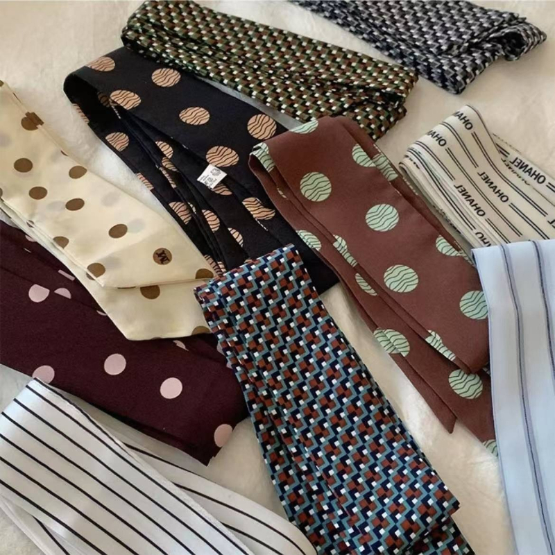 Polka Dot and Striped Print Sc - đánh giá và giá Silk Tie Striped