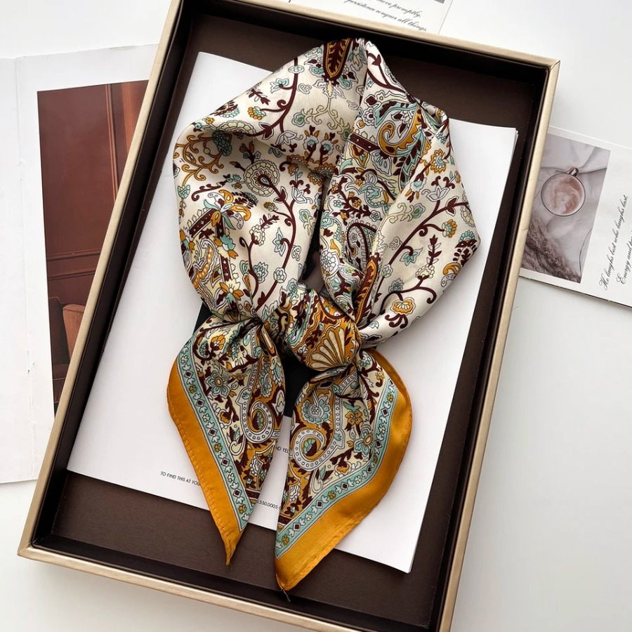 2025 Silk Shawl Square Scarf F - đánh giá và giá Bandana Cotton